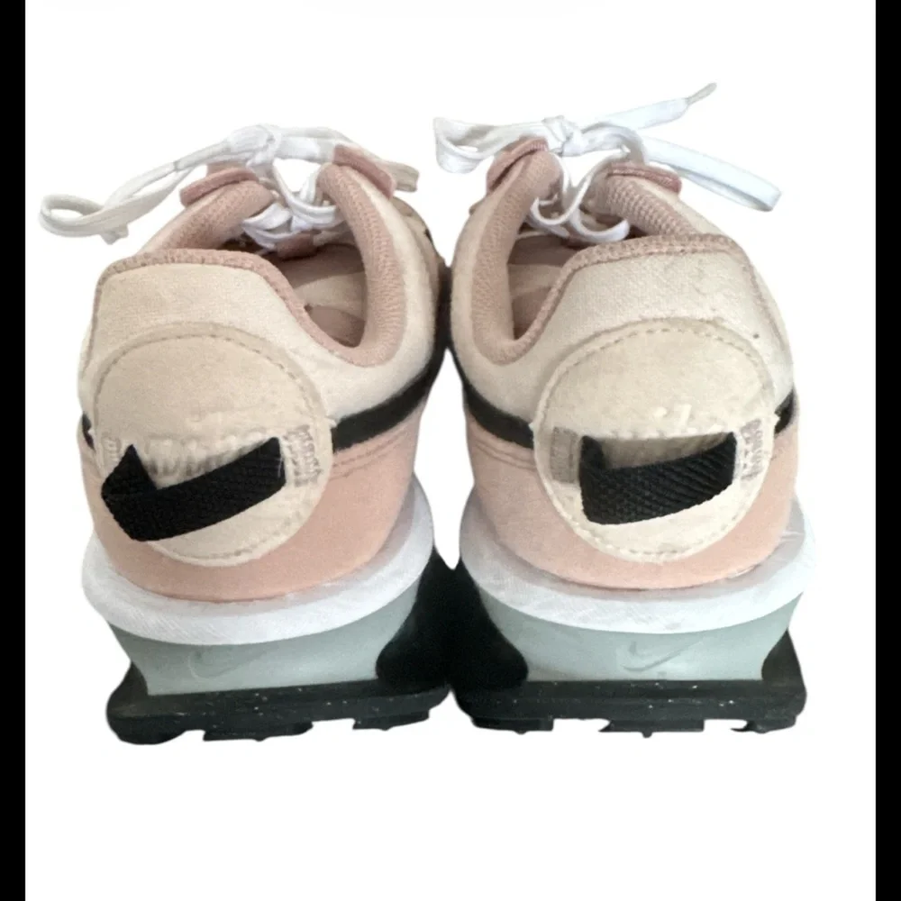 Nike Air Max Pre-Day sneakers
